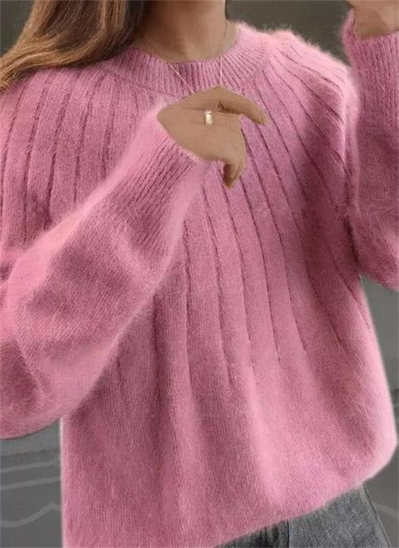 Women's Soft Cashmere Sweater | Warm and Elegant