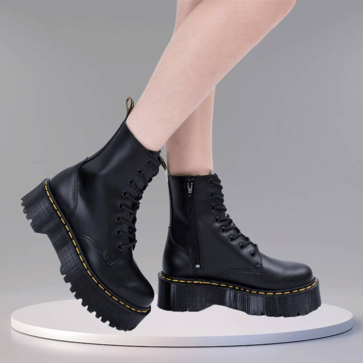 Martens | Moderní špičatá bota – stylová a pohodlná