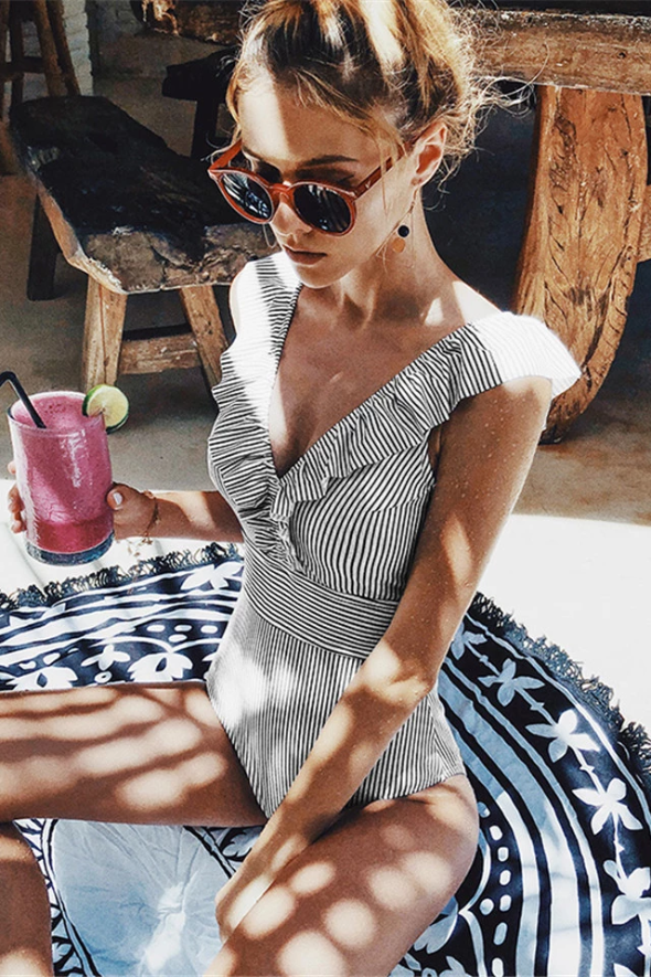 Maillot de bain rayé rétro femme | Maillot une pièce coupe classique