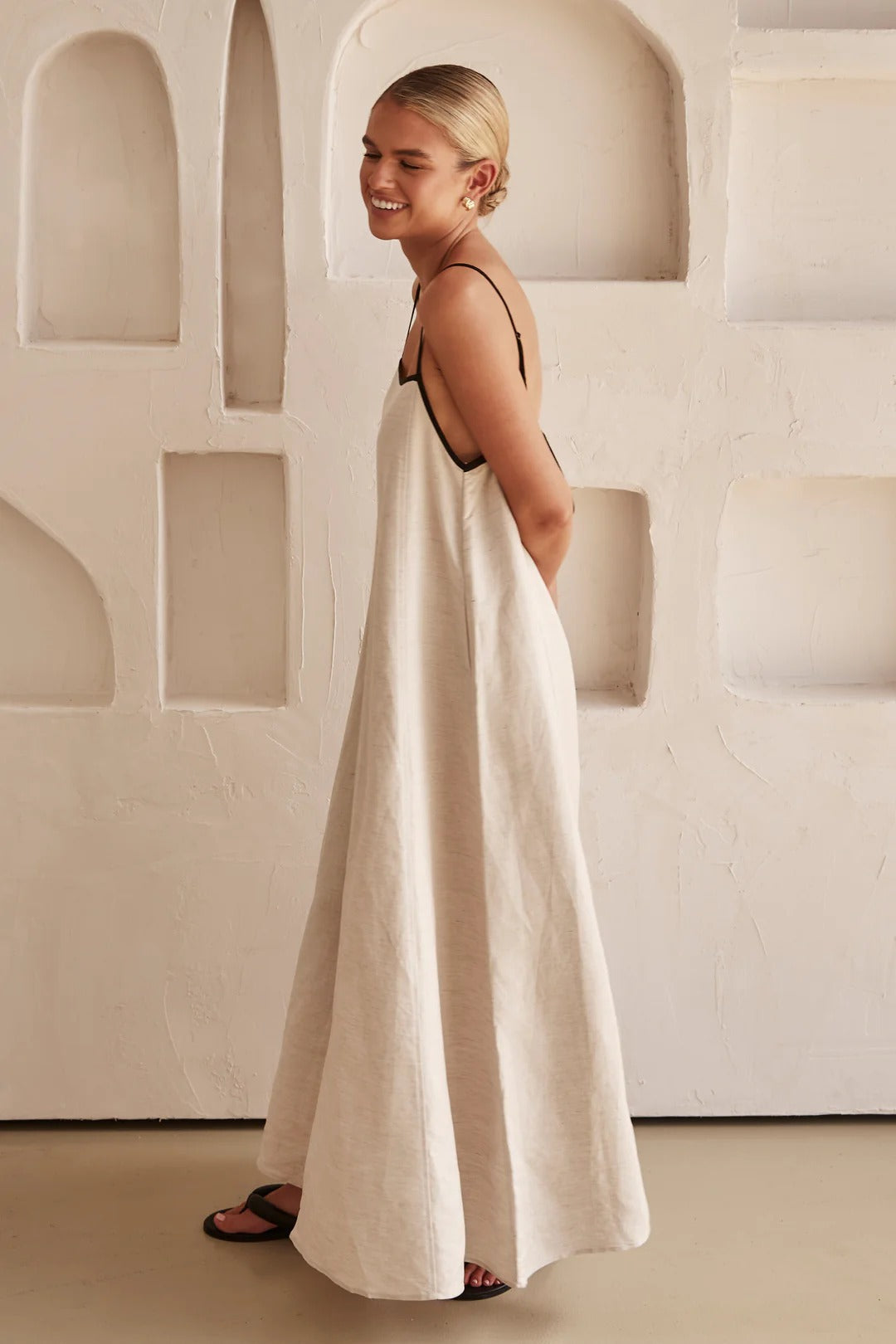 Dámské špagetové šaty maxi | Elegantní svatební hostinský styl